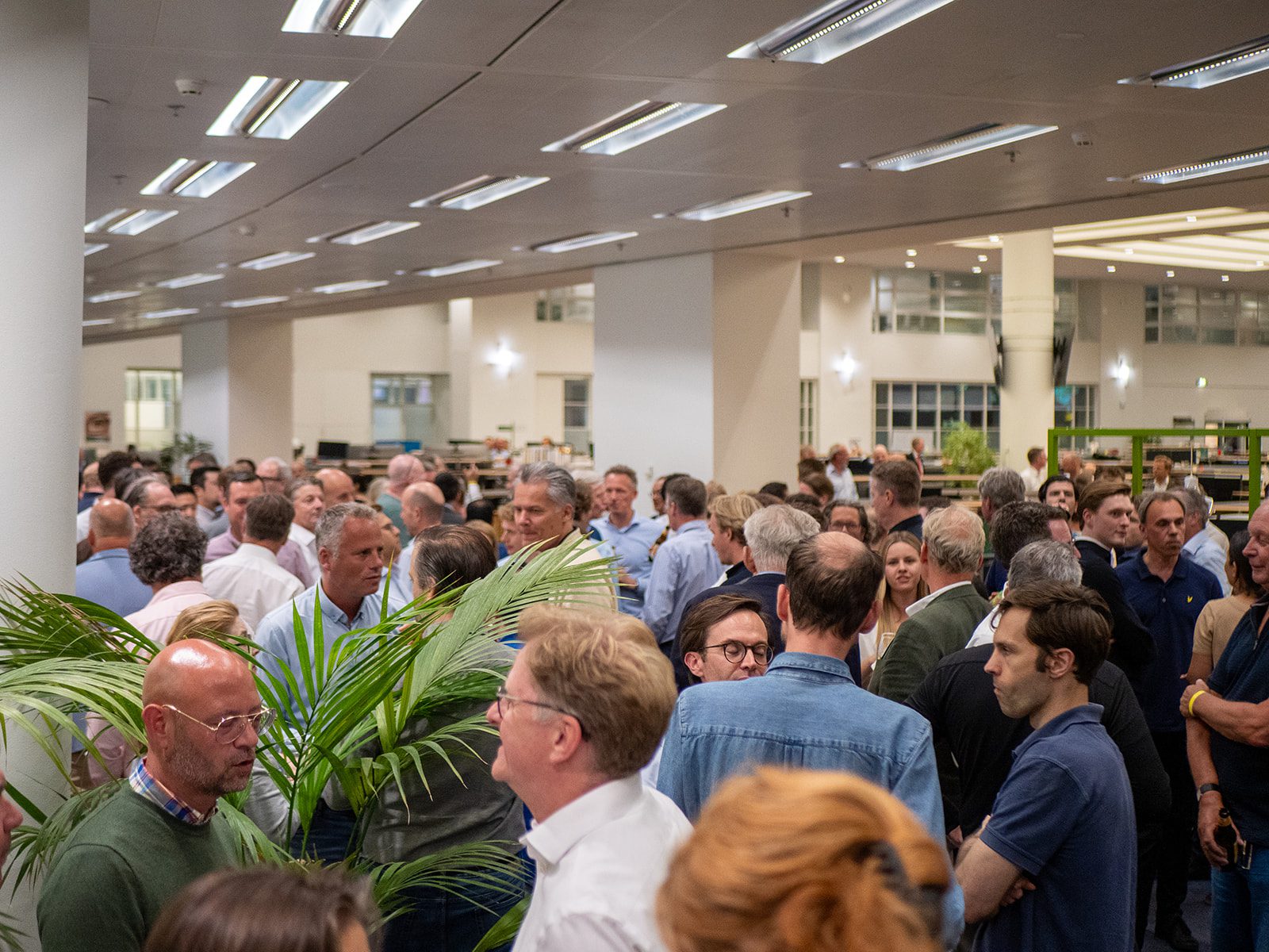 ABN AMRO Dealroom Closing