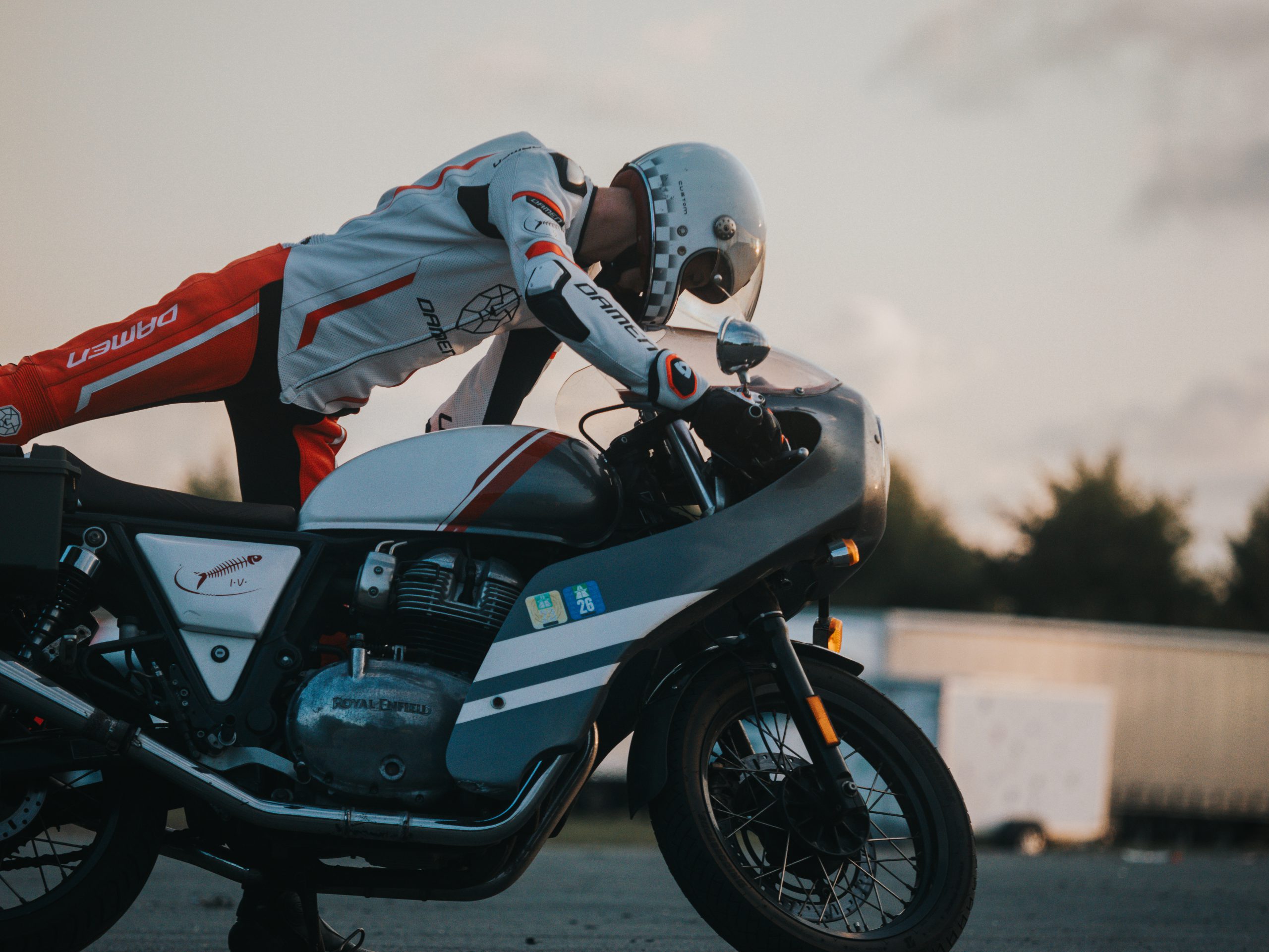 MOTO