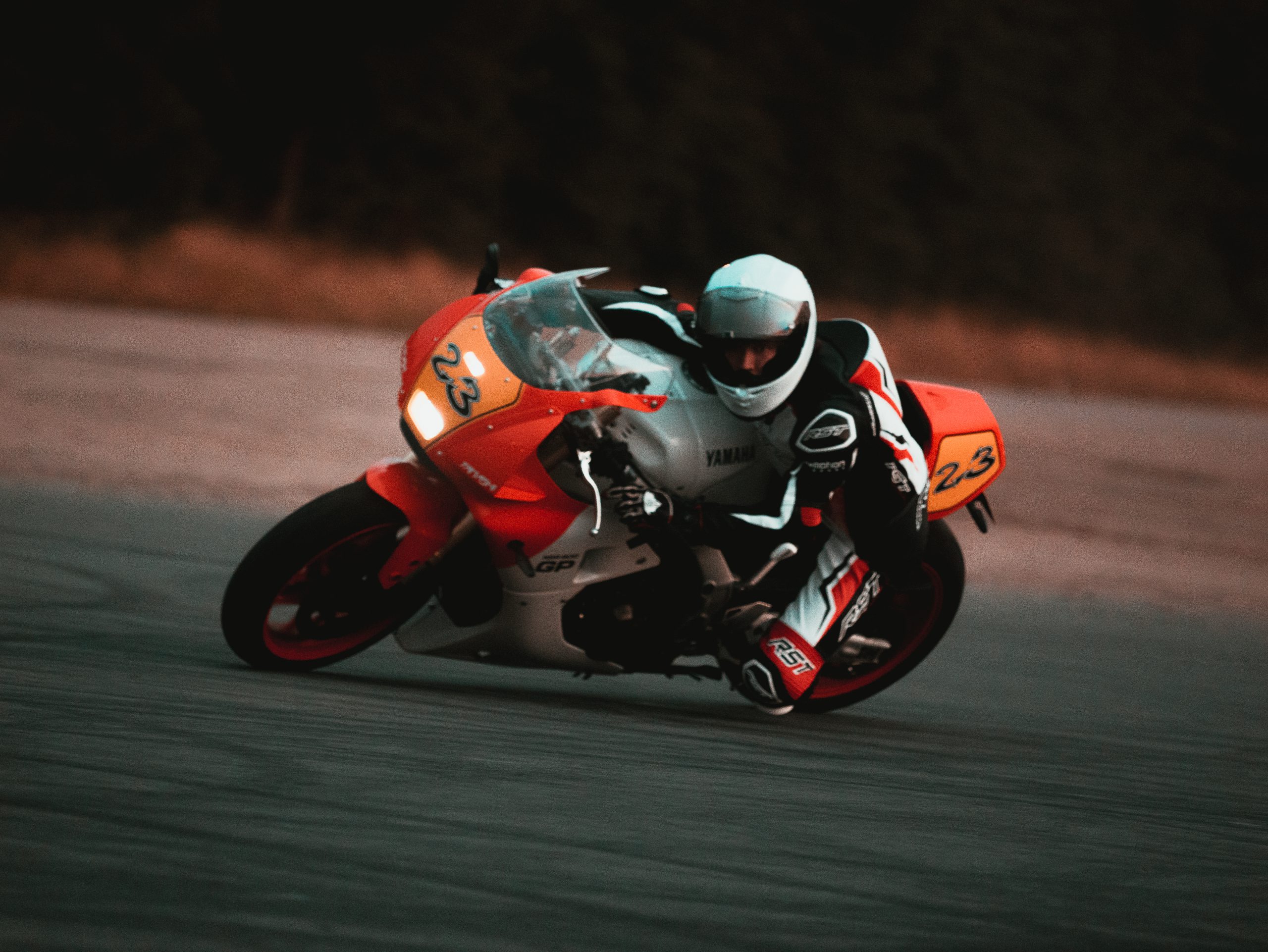 MOTO