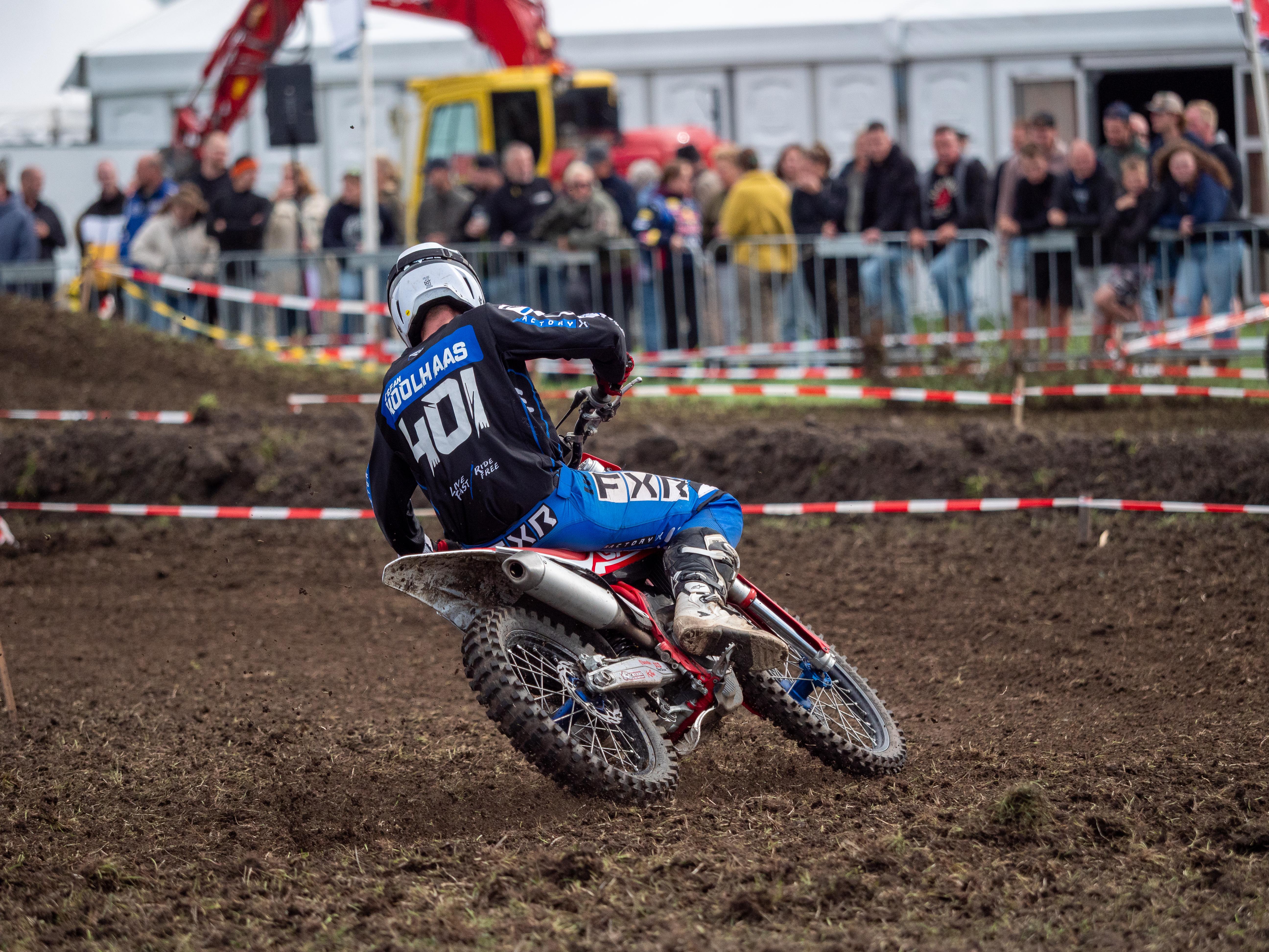 MX 11